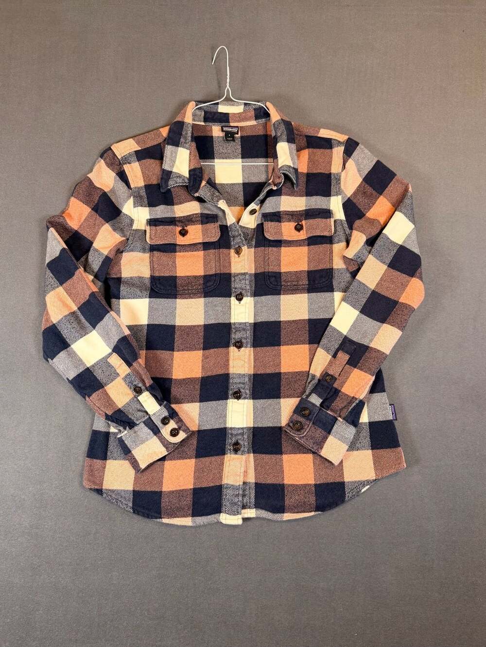 Patagonia Organic Cotton Buffalo Plaid Flannel Shirt Women’s S Navy Orange